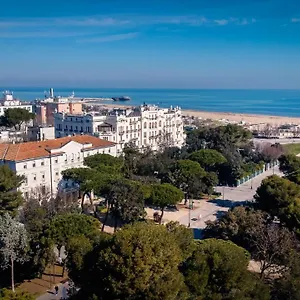 Hotel Residenza Parco Fellini, Rimini